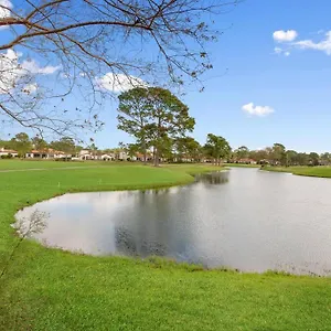4 Bedroom House On The Golf Course With 2 Golf Carts! Holiday home